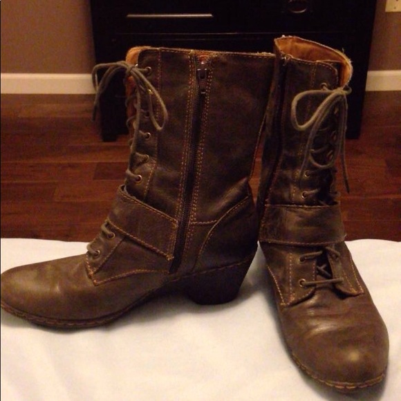 Brown combat real leather boots - Picture 2 of 5